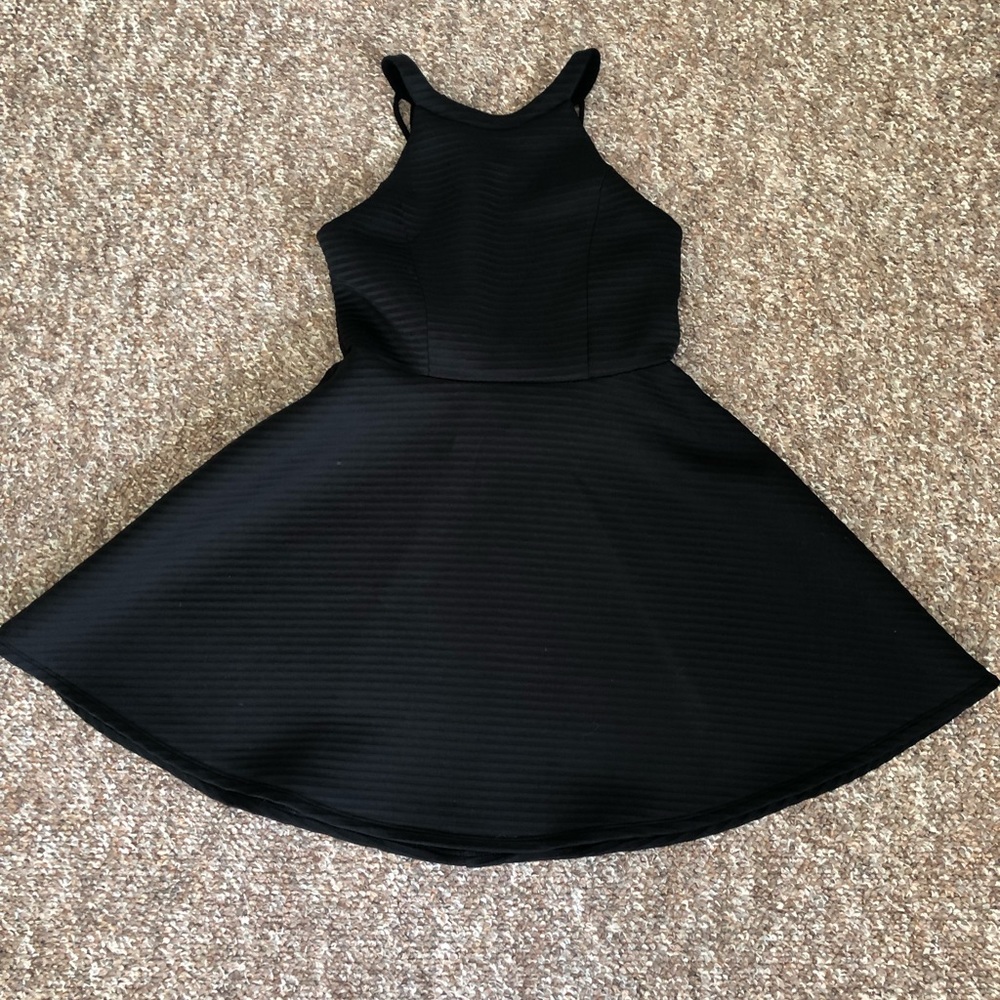 Noble U Cocktail dress